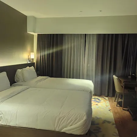 Acqua Private Residences